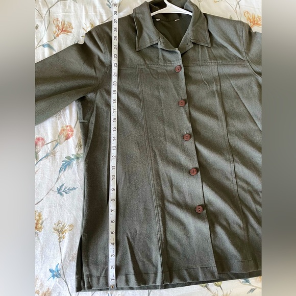 Green jacket - Picture 3 of 6